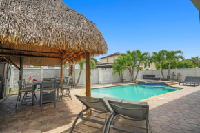 5-BD 5-BA Tropical Oasis - Pool Patio Tiki Hut